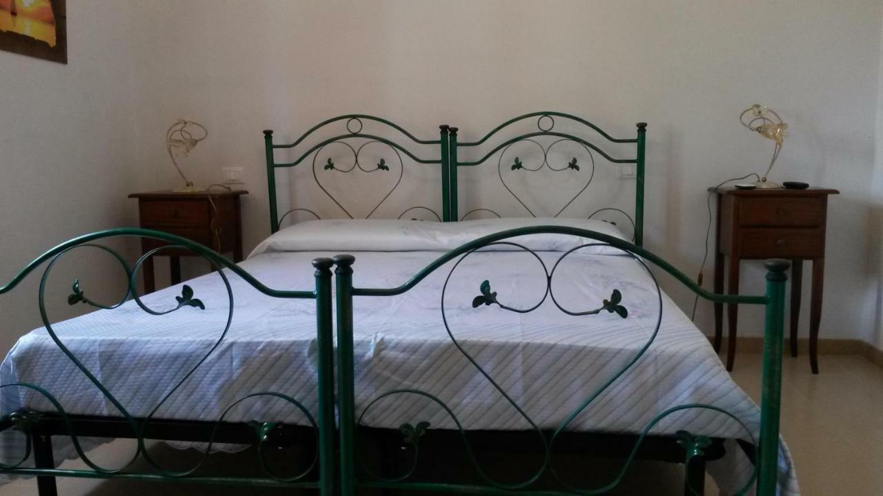 B&B Le Due Cisterne Vernole Esterno foto